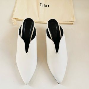 Tibi Dana White Mules SZ 10